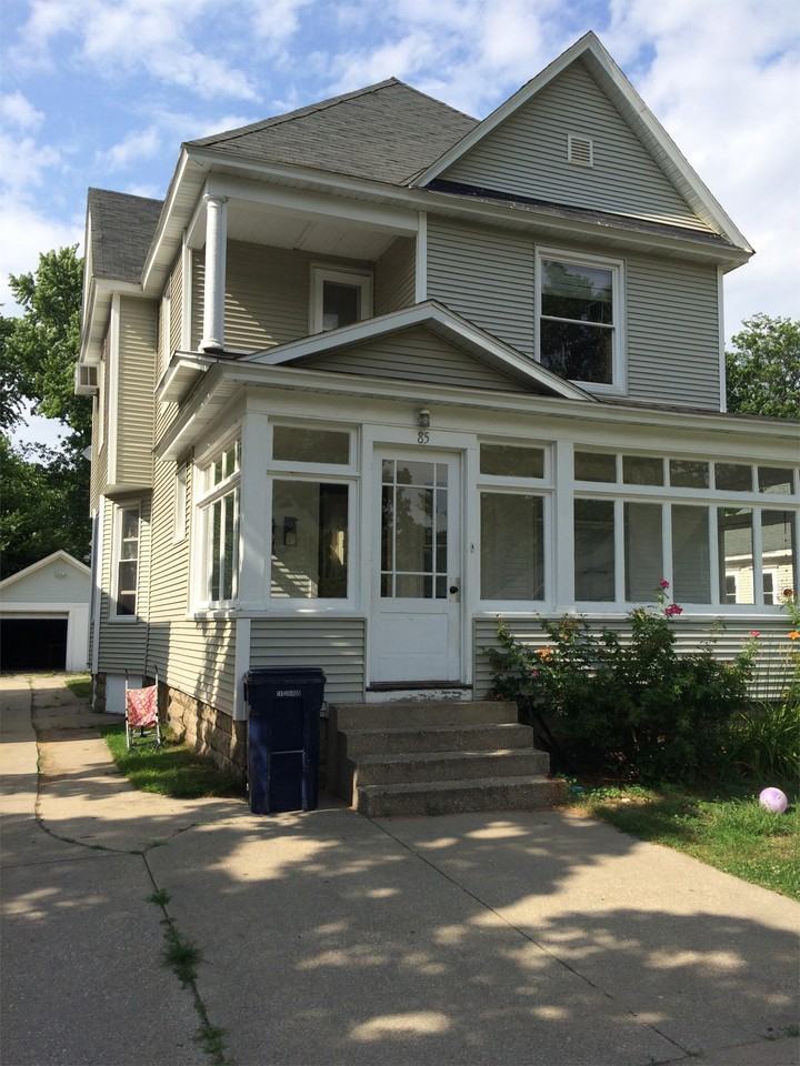 85 E 16th St #2 - Photo 3 of 14