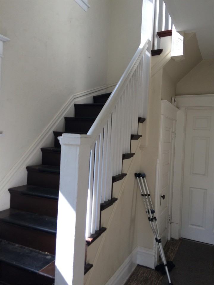 85 E 16th St #2 - Photo 4 of 14