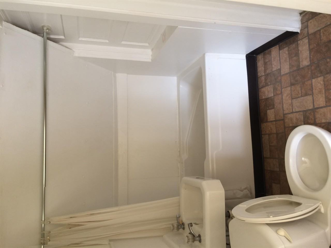 85 E 16th St #2 - Photo 5 of 14