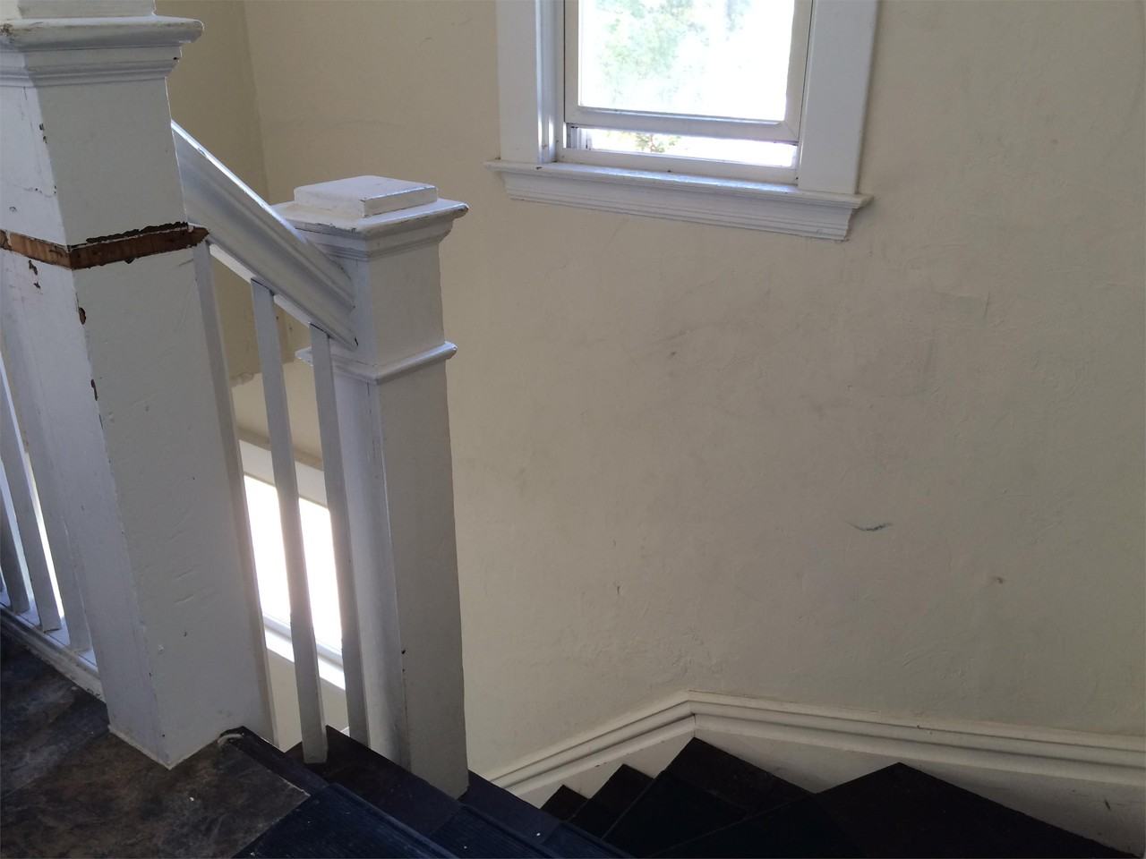 85 E 16th St #2 - Photo 7 of 14