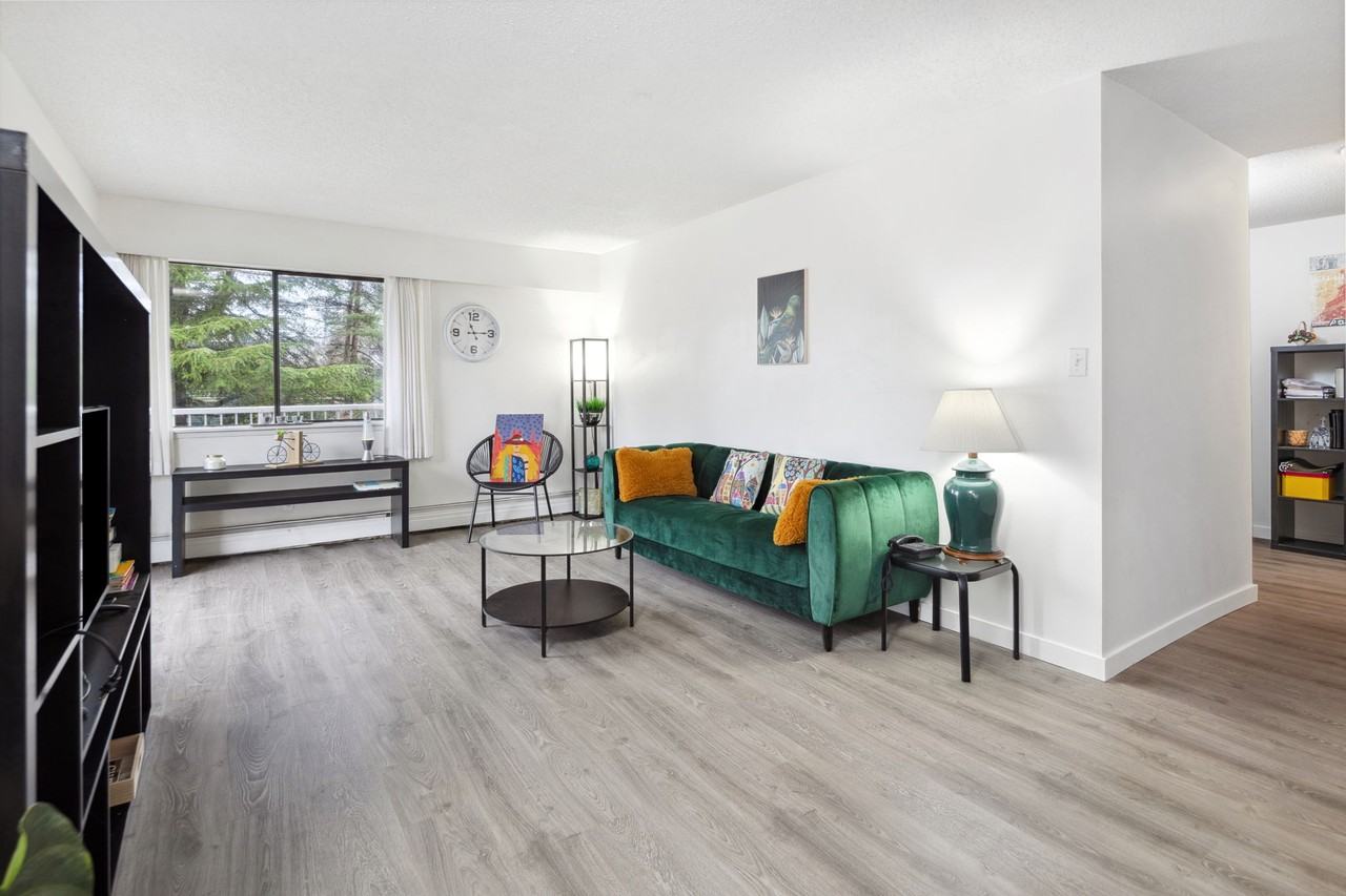 San Mateo Apartments - Photo 7 of 13