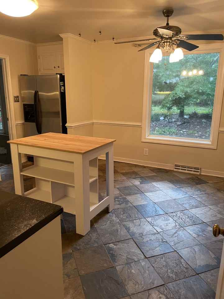 620 Montour Dr #1 - Photo 3 of 14