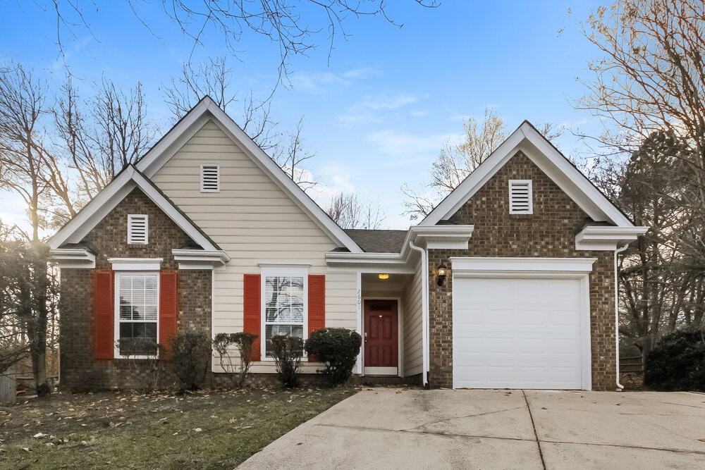 2601 Clarencefield Dr - Photo 3 of 16