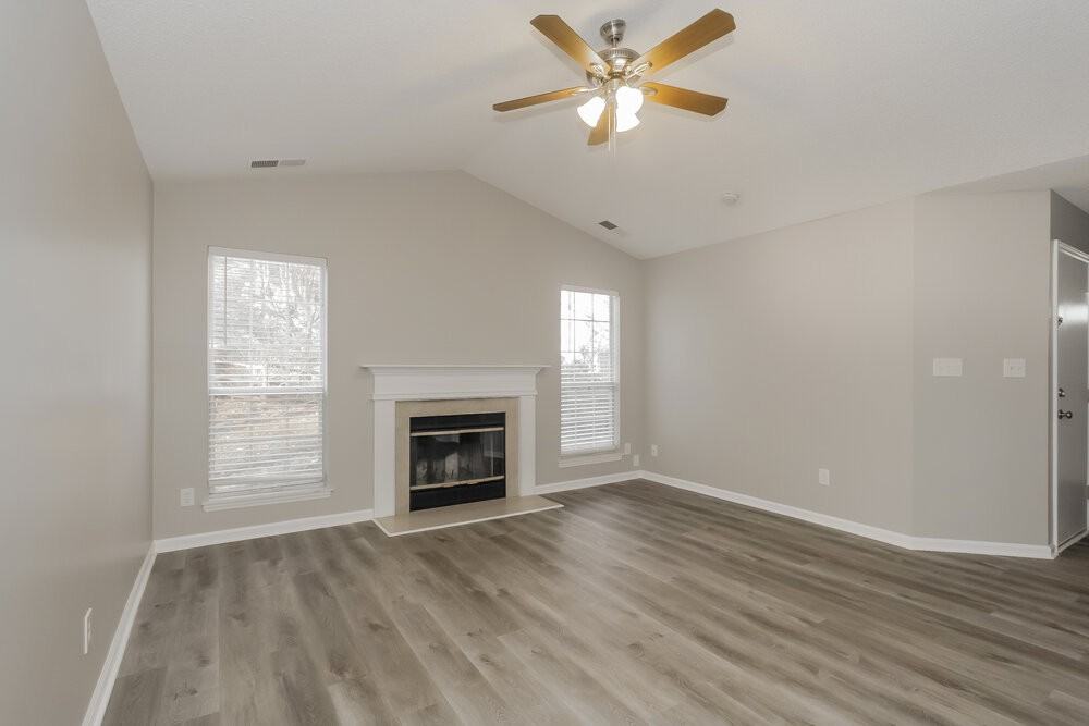 2601 Clarencefield Dr - Photo 6 of 16