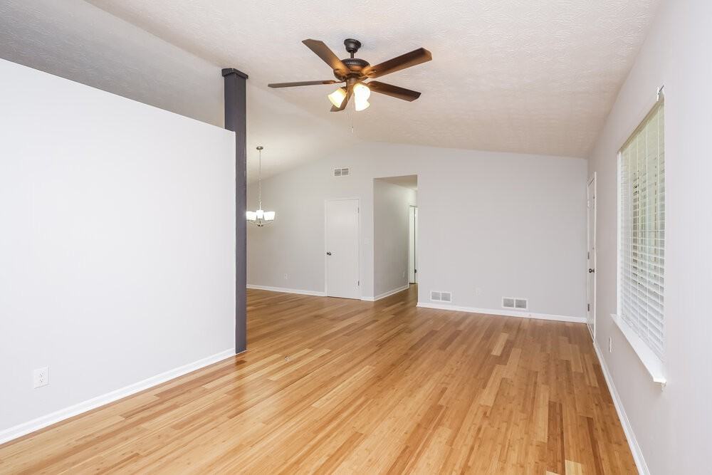 1890 Lamplighter Way - Photo 5 of 16