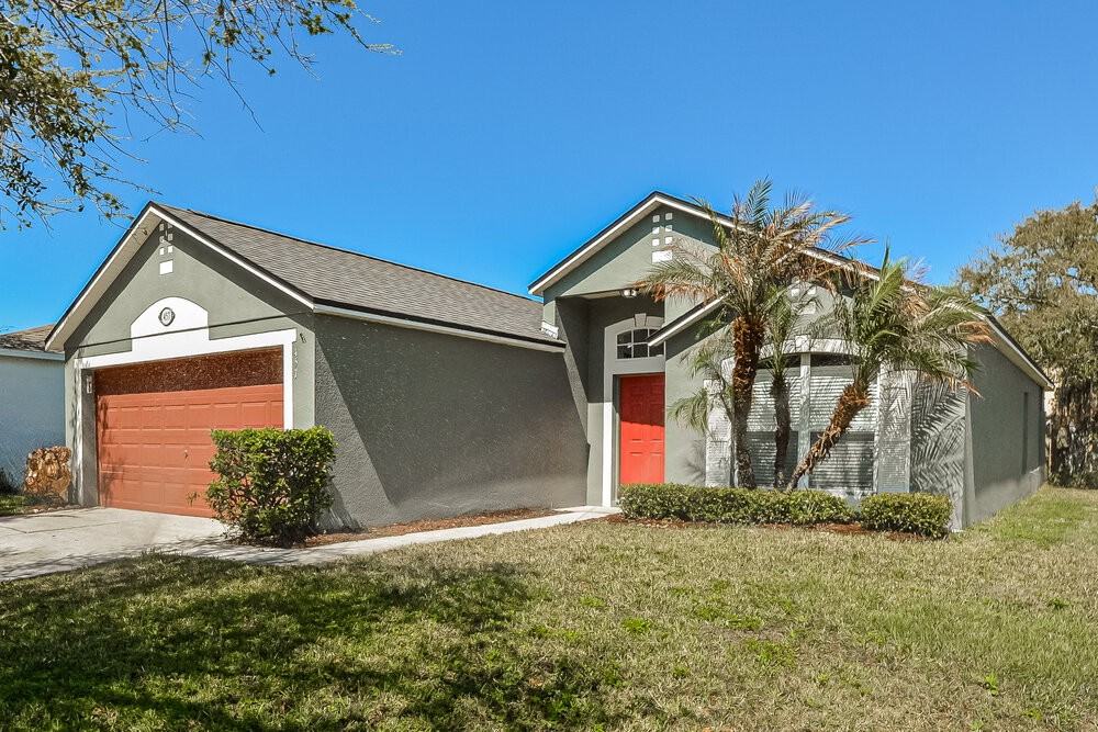 457 Regal Downs Cir - Photo 3 of 16