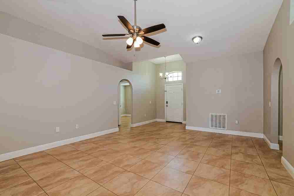 457 Regal Downs Cir - Photo 5 of 16