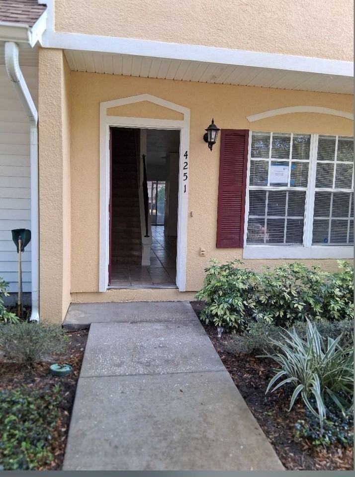 4251 Plantation Cove Dr #1 - Photo 3 of 16