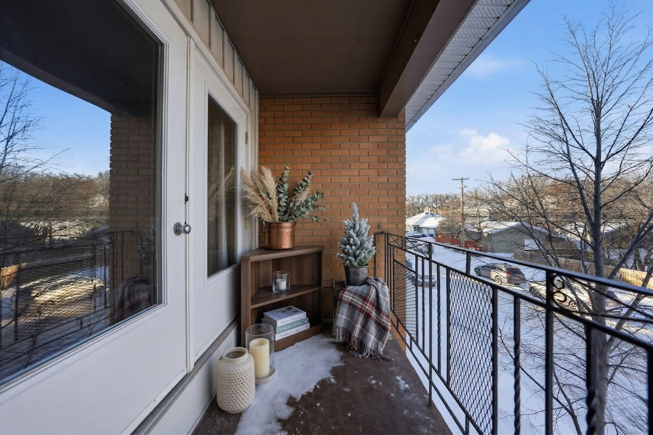 205 N - Photo 6 of 9