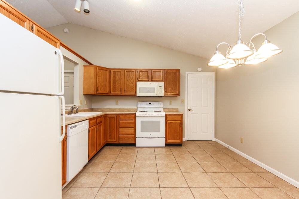 12036 Pepperwood Dr - Photo 6 of 18