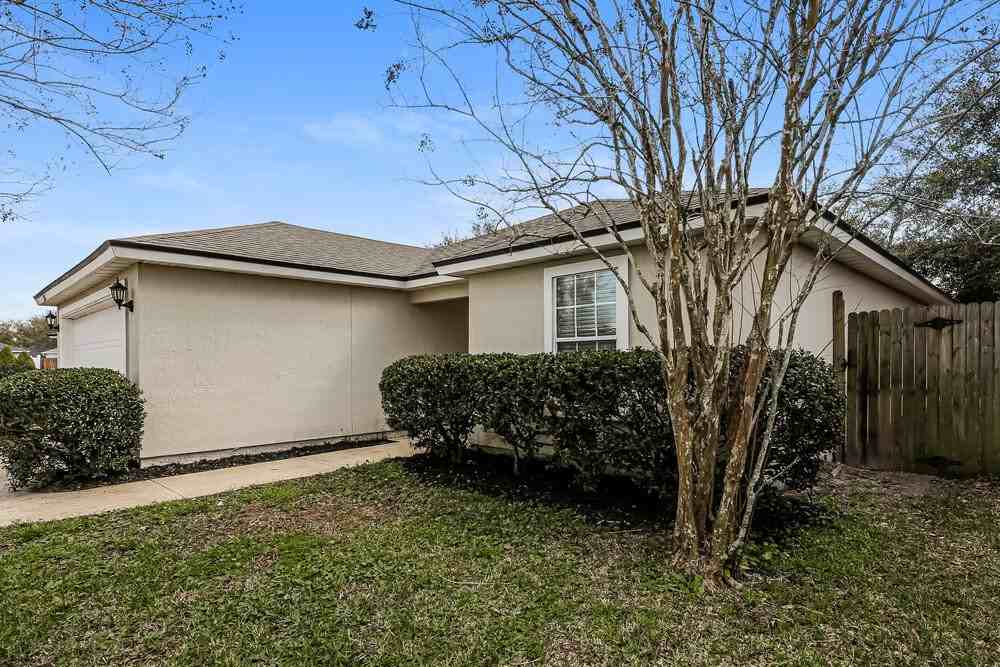 3762 Maddie Ln - Photo 3 of 16