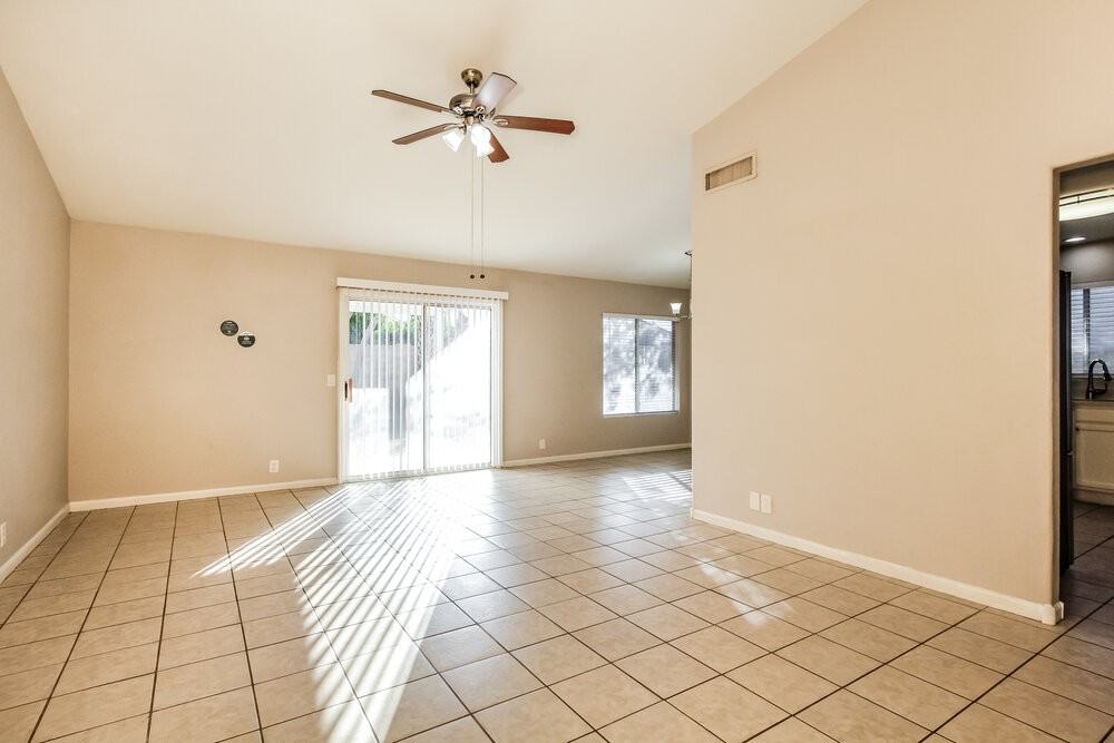 6157 N 87th Ln - Photo 3 of 16