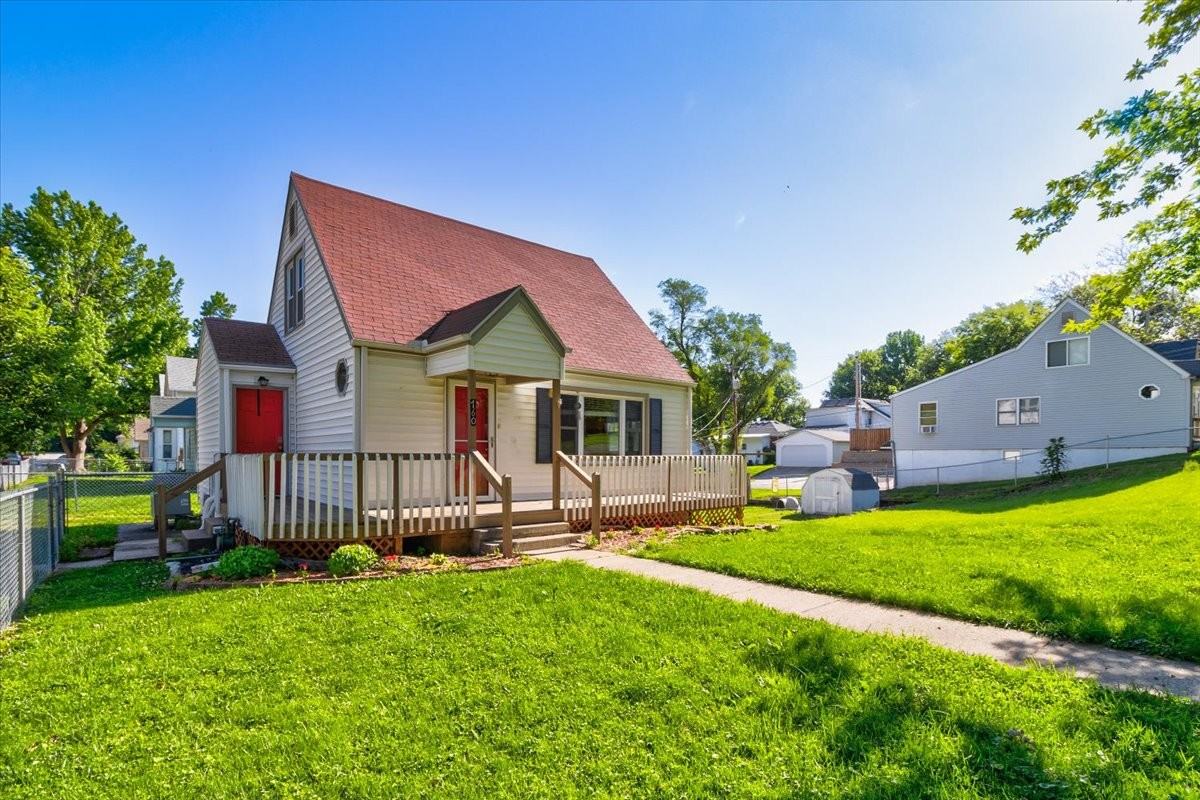 760 Frank St #1 - Photo 2 of 10