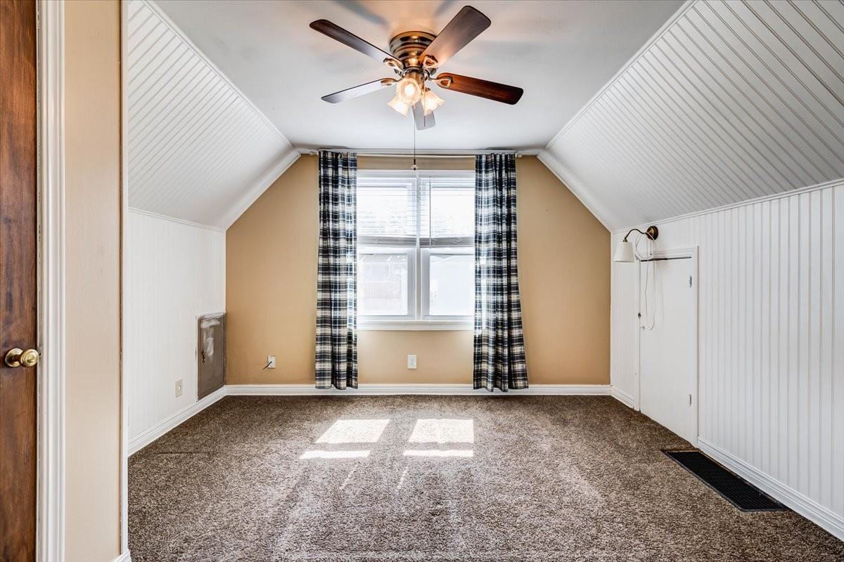 760 Frank St #1 - Photo 7 of 10