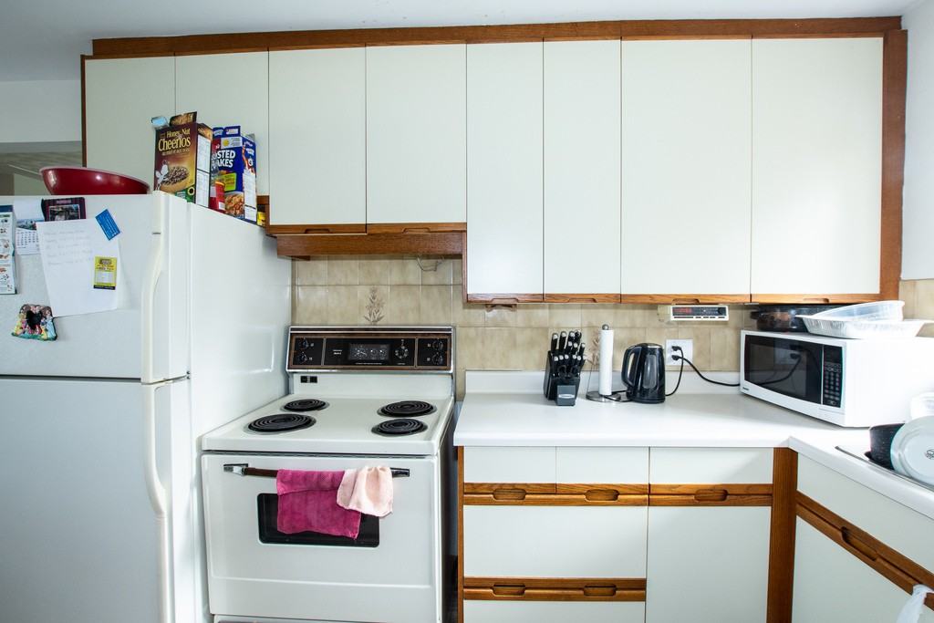 152 Stone Church Rd E - Photo 6 of 14