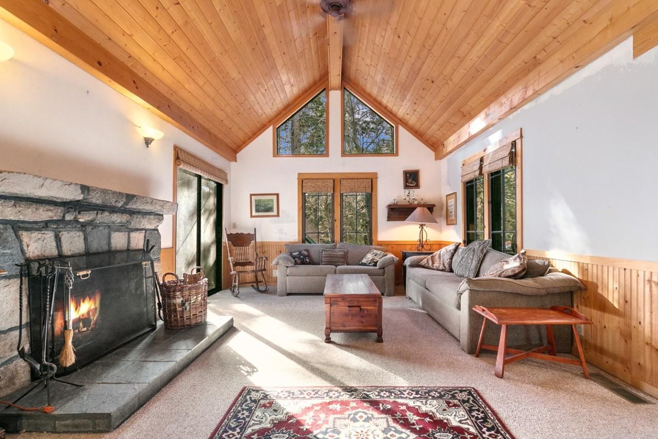 27949 Squirrel Ln - Photo 4 of 14