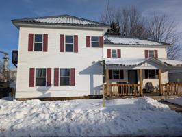 featured image of 118 N Wisconsin St