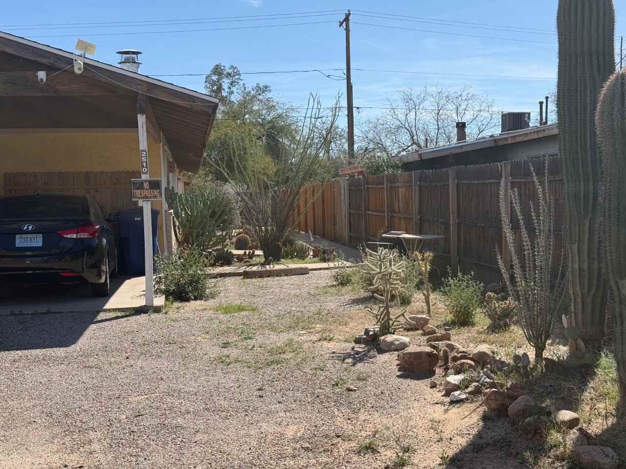 2510 E Eastland St - Photo 4 of 20