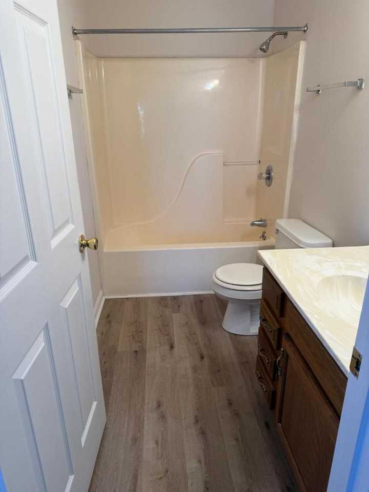 West Park Village ApartmentsA2 - Photo 7 of 9