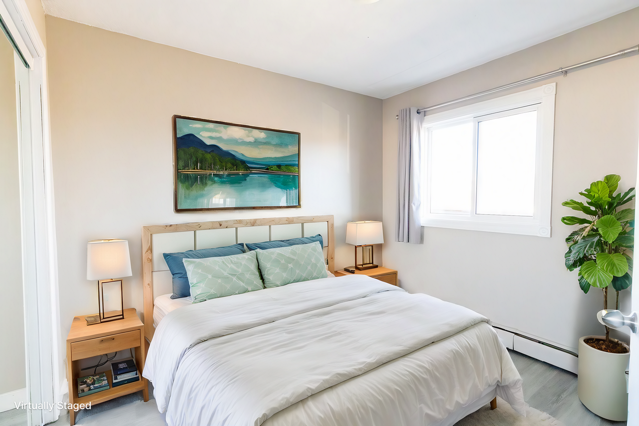 West 17 - Photo 3 of 24