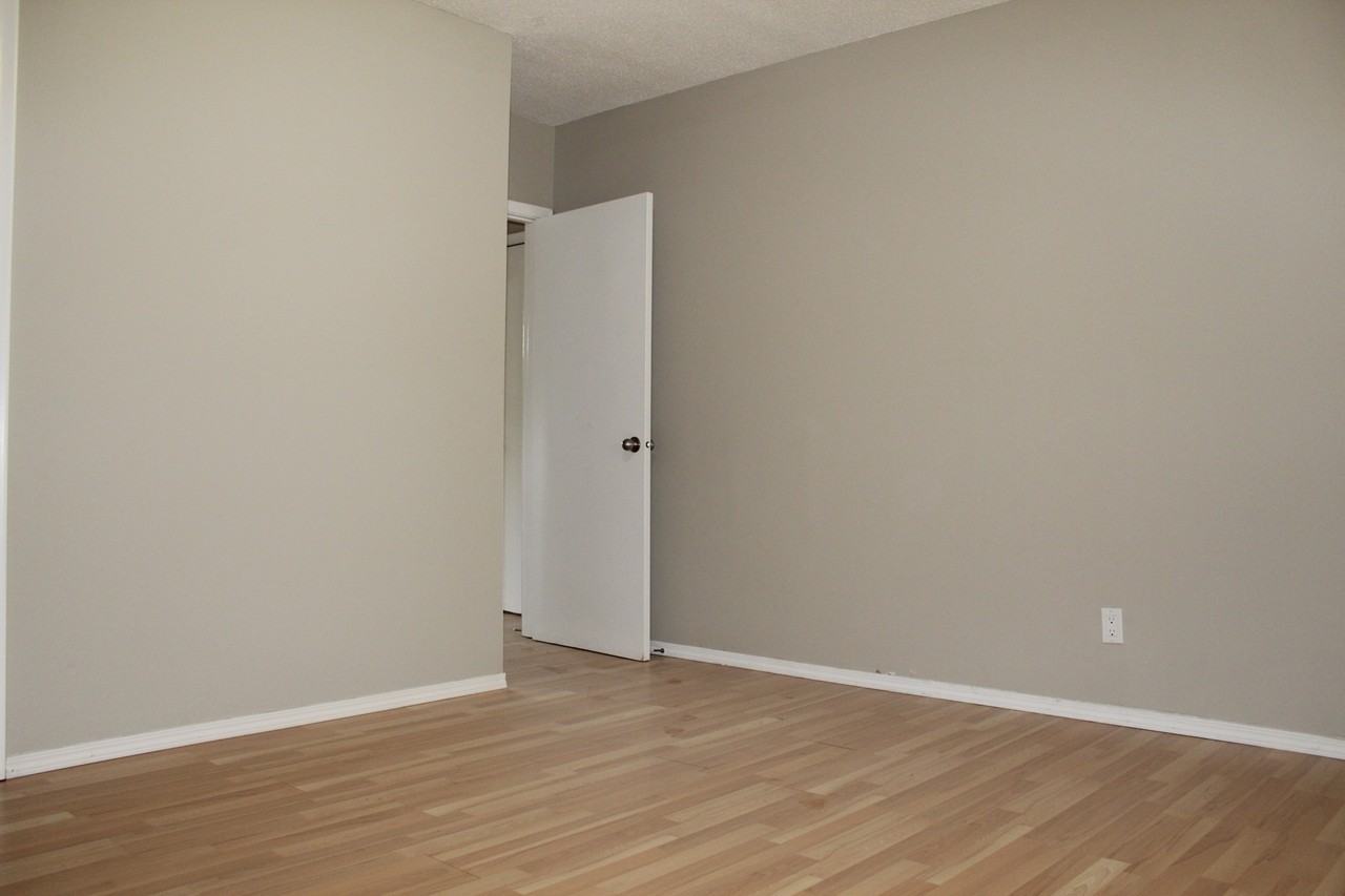 St. Paul - Photo 4 of 6