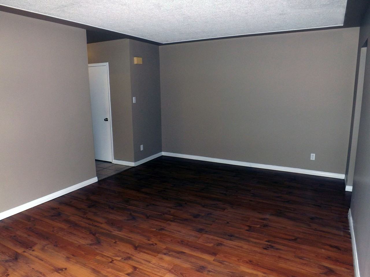 College Cove - Photo 5 of 9