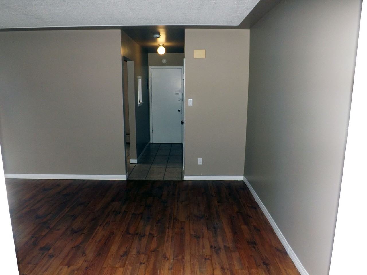 College Cove - Photo 6 of 9