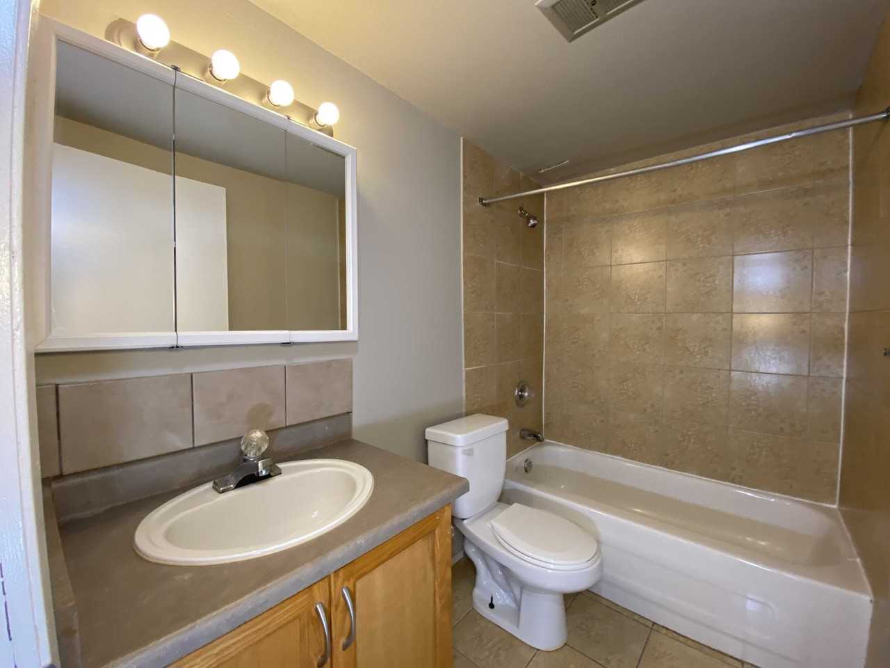 Dorset Arms - Photo 4 of 12