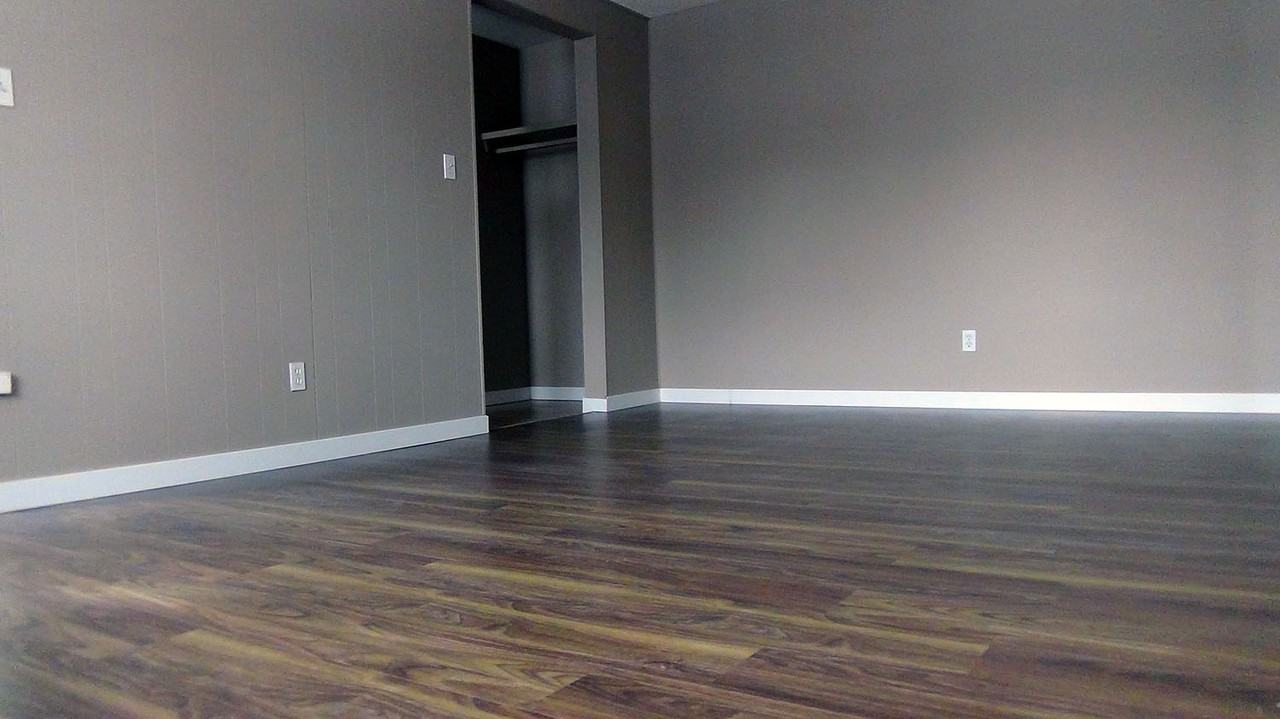 Hansen House - Photo 3 of 15