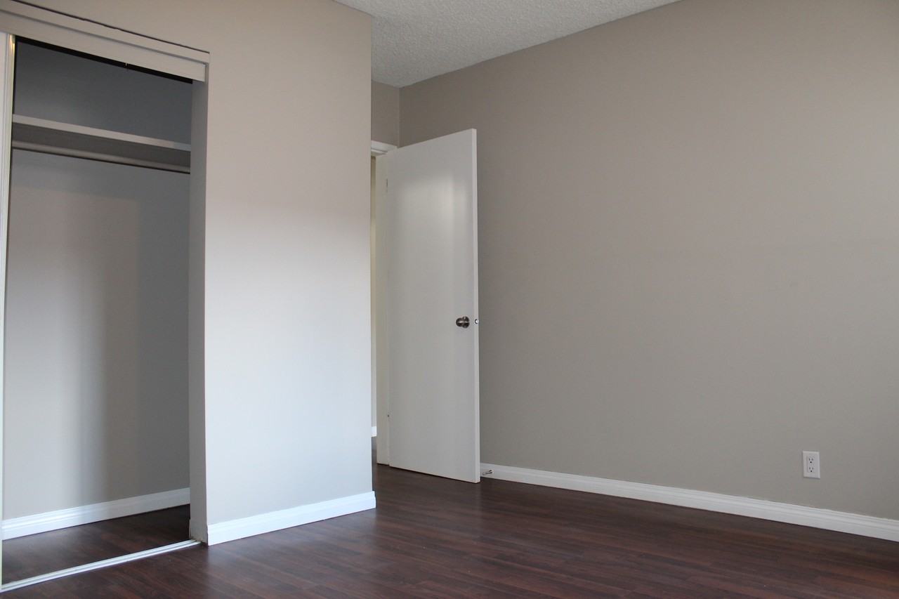 Malibu House - Photo 6 of 13