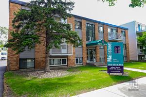 featured image of 10727 103 St Nw