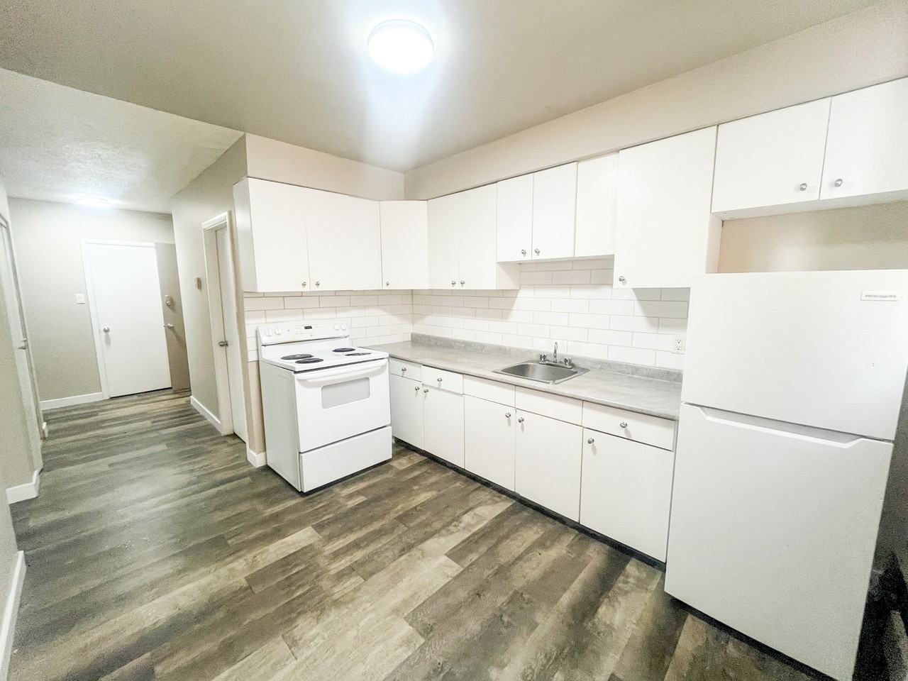 Rae 3854 - Photo 5 of 13