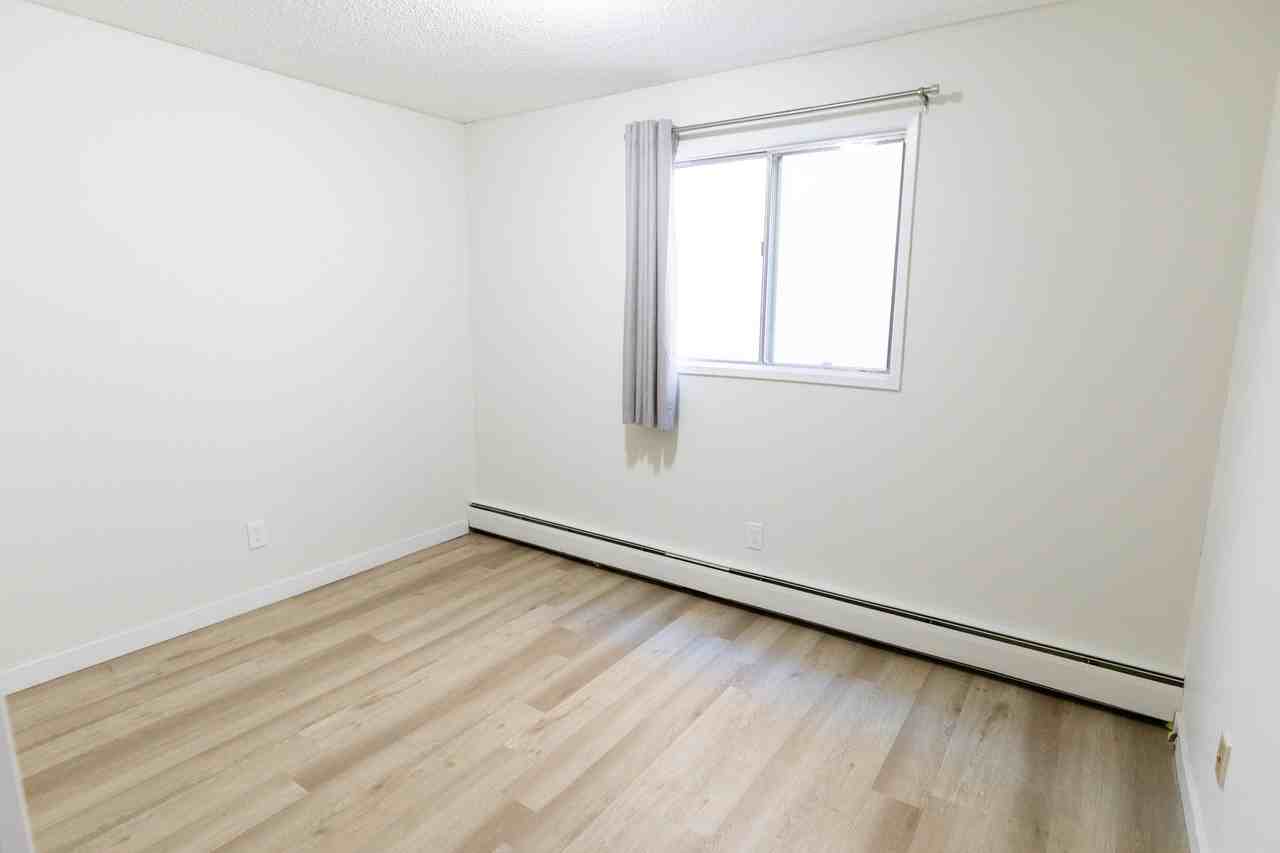 Loftus Manor - Photo 6 of 16