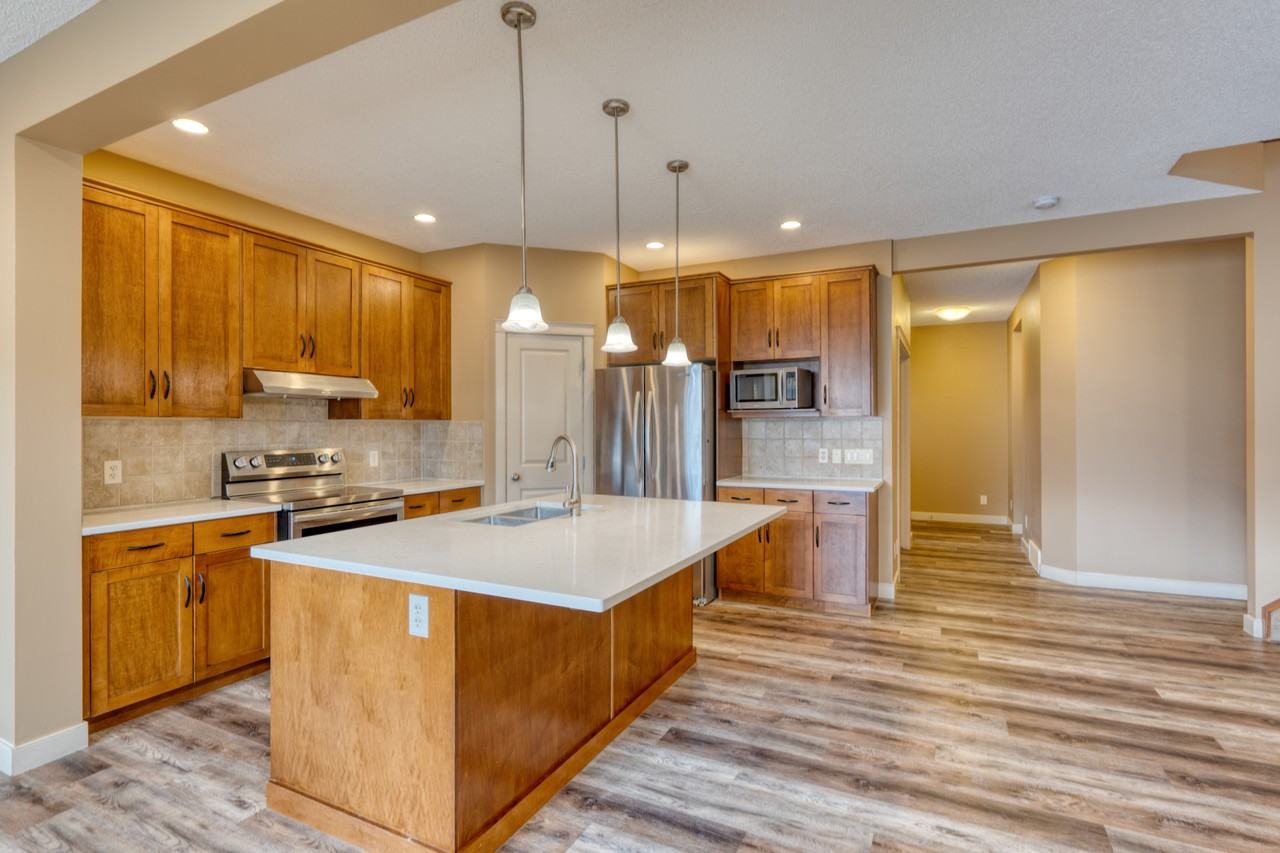 11 Everoak Bay SW, Calgary - N/A - Photo 2 of 25