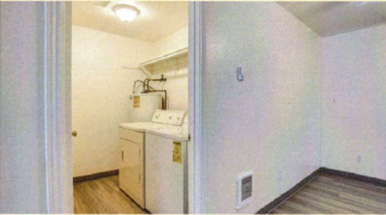 #215 VILLAGE PARK APARTMENTS - Photo 4 of 5