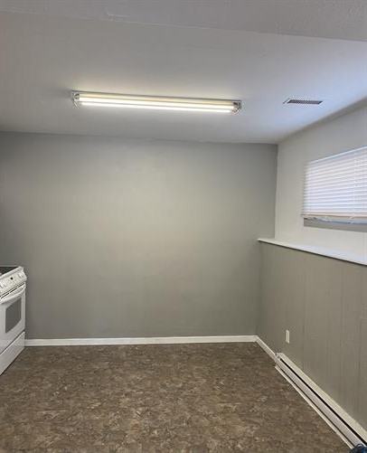 2217 Pine St #C - Photo 3 of 6