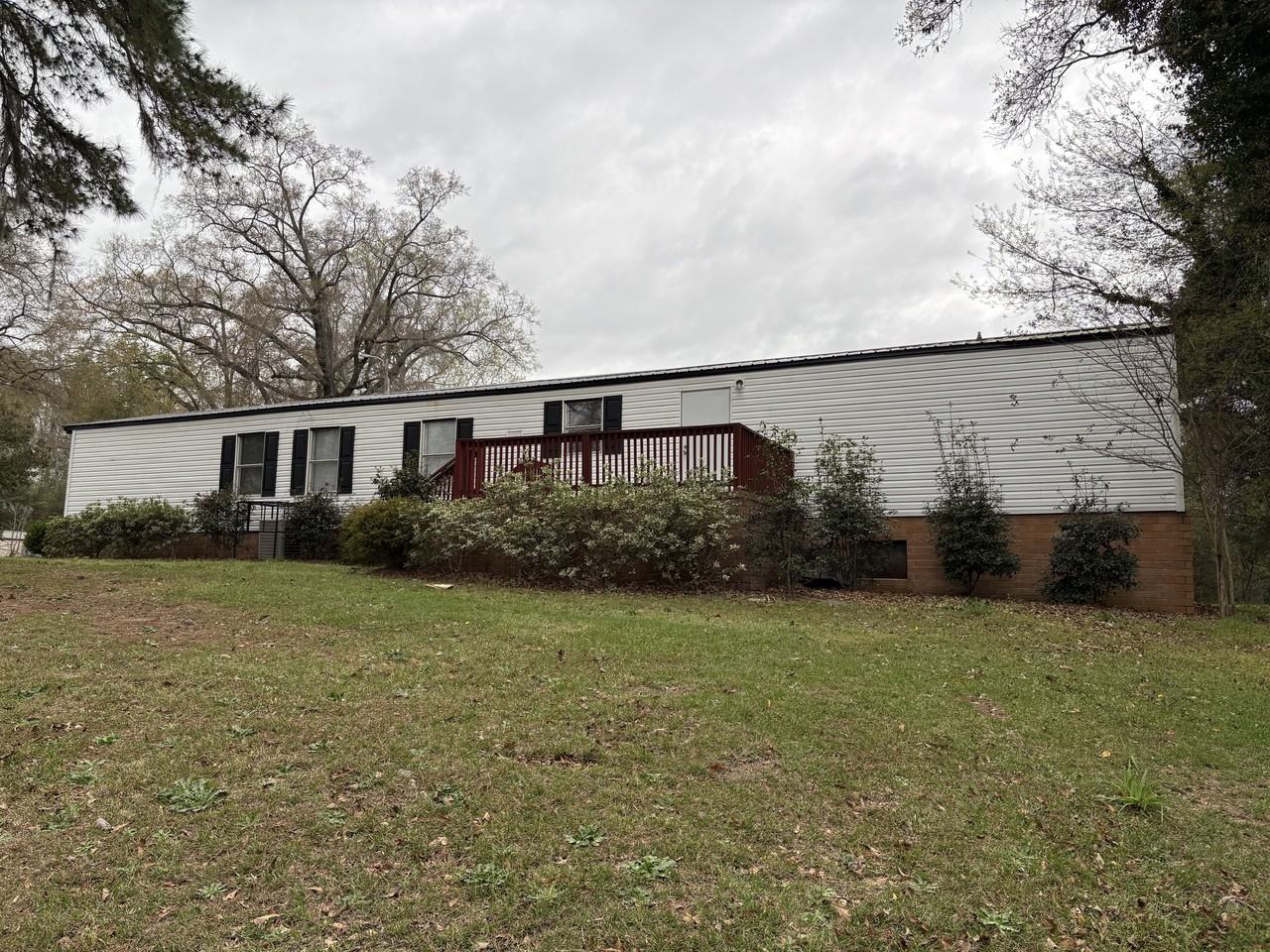 237 Laurel Ln #1 - Photo 2 of 23