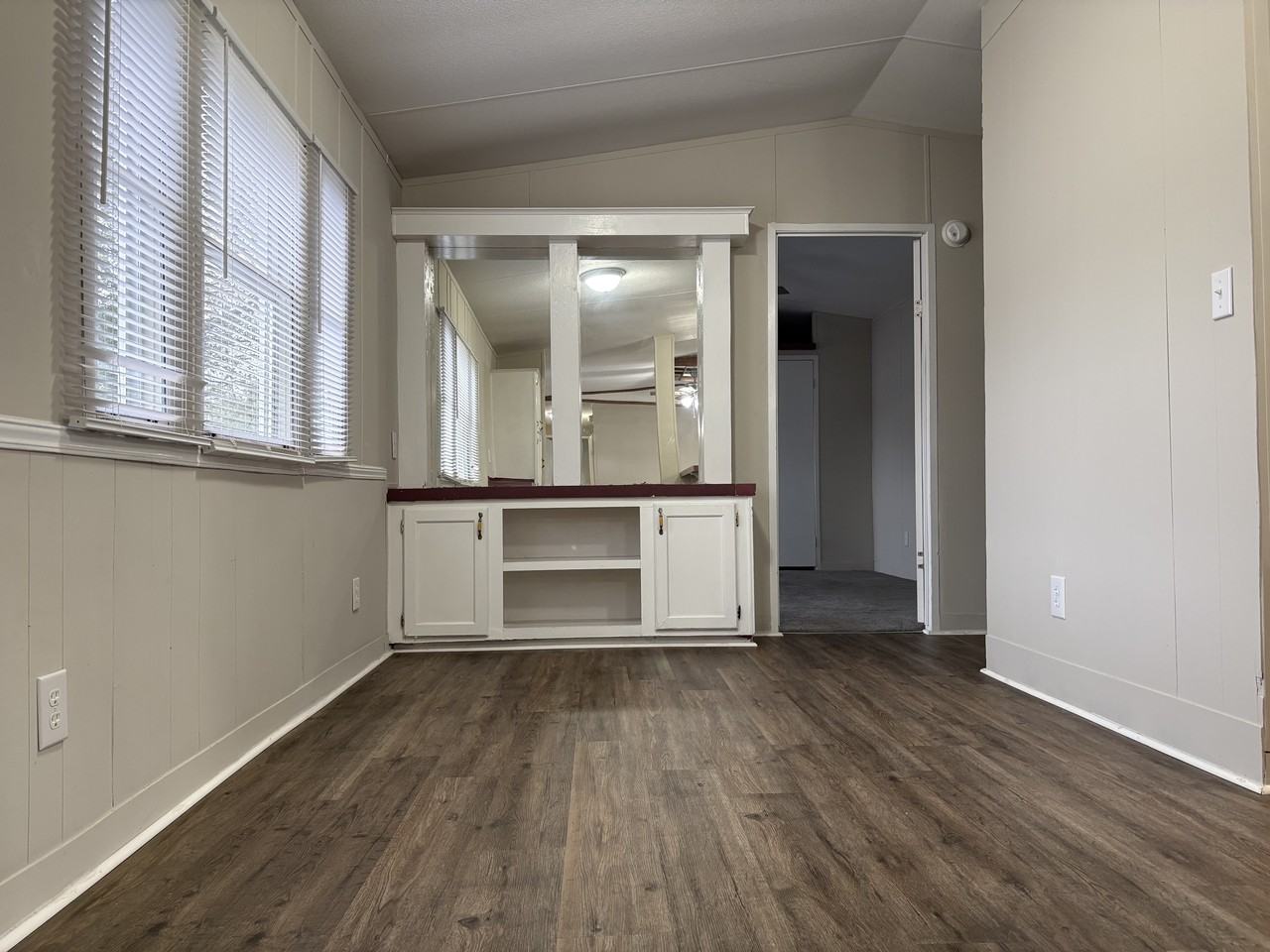 237 Laurel Ln #1 - Photo 5 of 23