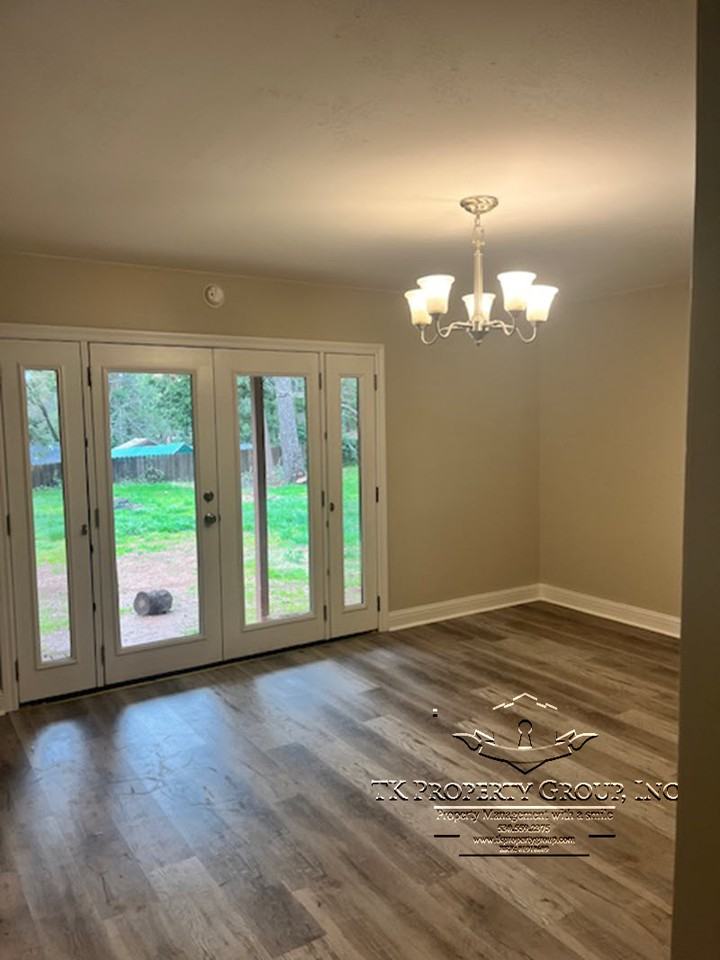 10728 Cedar Ave #1 - Photo 4 of 14