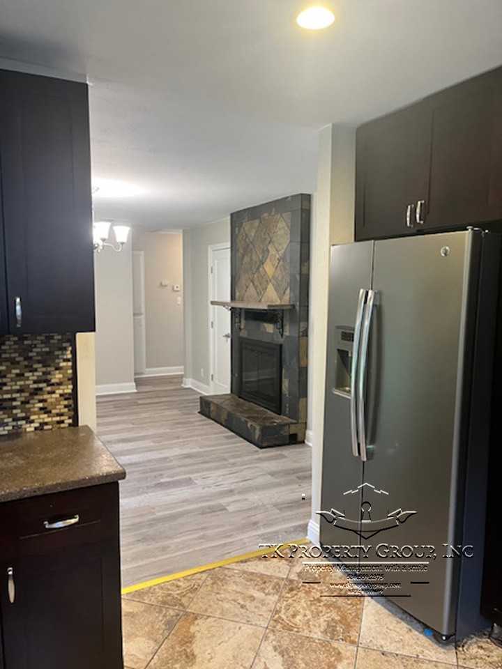 10728 Cedar Ave #1 - Photo 6 of 14