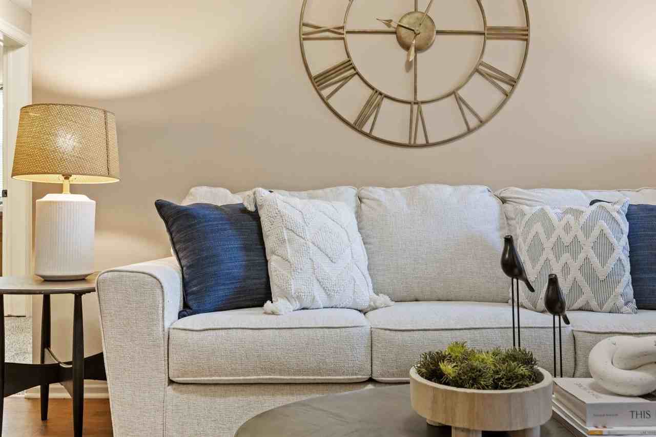 The Melrose - Photo 7 of 11