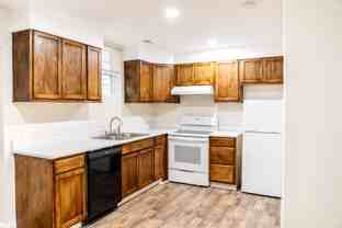 1916 2nd Dr #B - Photo 1 of 1