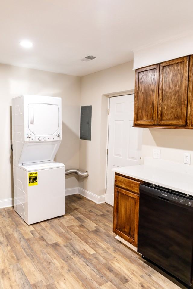 1916 2nd Dr #B - Photo 3 of 27