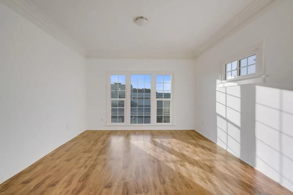 132 South Mountain View Avenue - 132 1/2 #132-1-2 - Photo 3 of 16