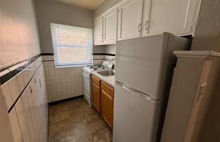 featured image of 956 Ludlow Ave