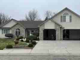 featured image of 2134 E Dworshak Dr #1