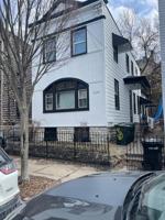 featured image of 2242 Victor St #0