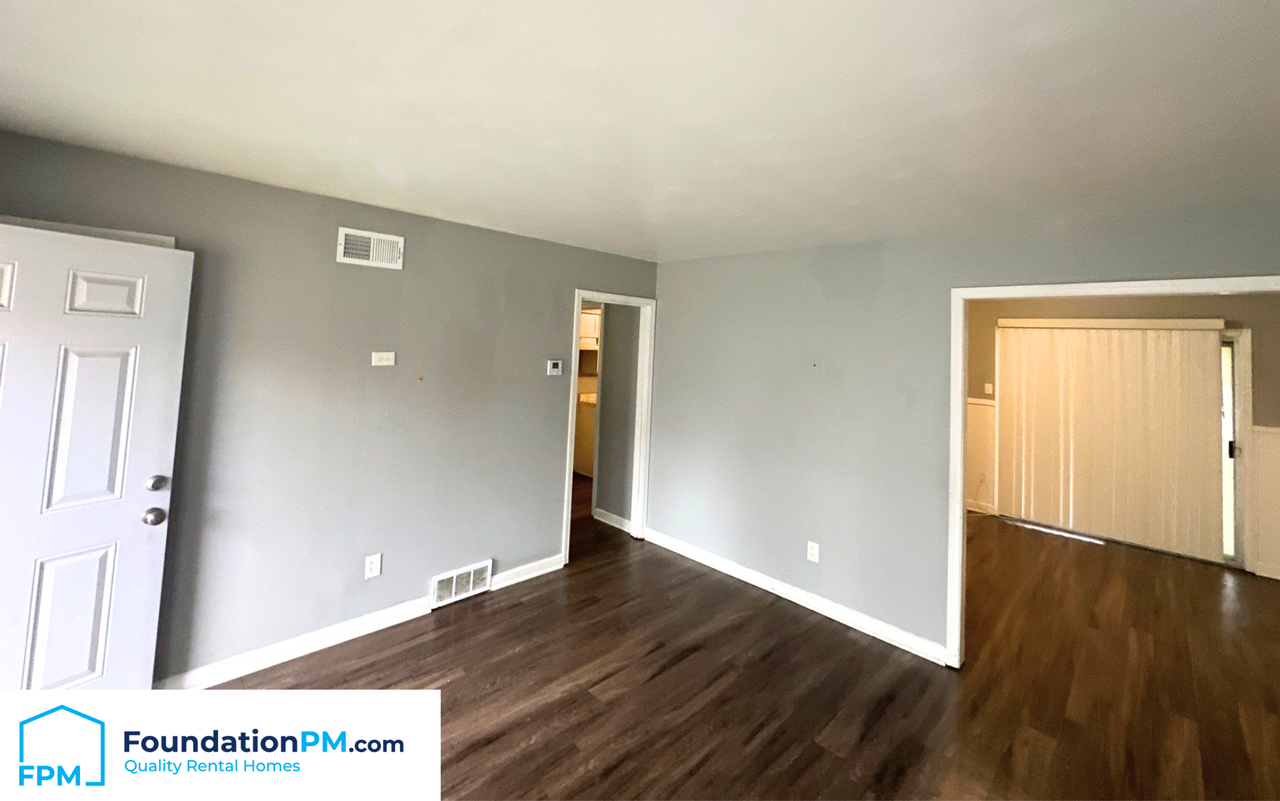 3541 Pueblo Ave #1 - Photo 3 of 11