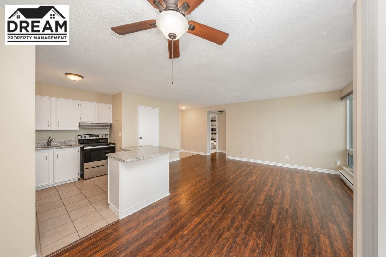 155 Front St N #1103 - Photo 6 of 40