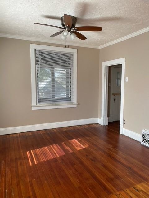 5421 S 20th St #1 - Photo 5 of 11